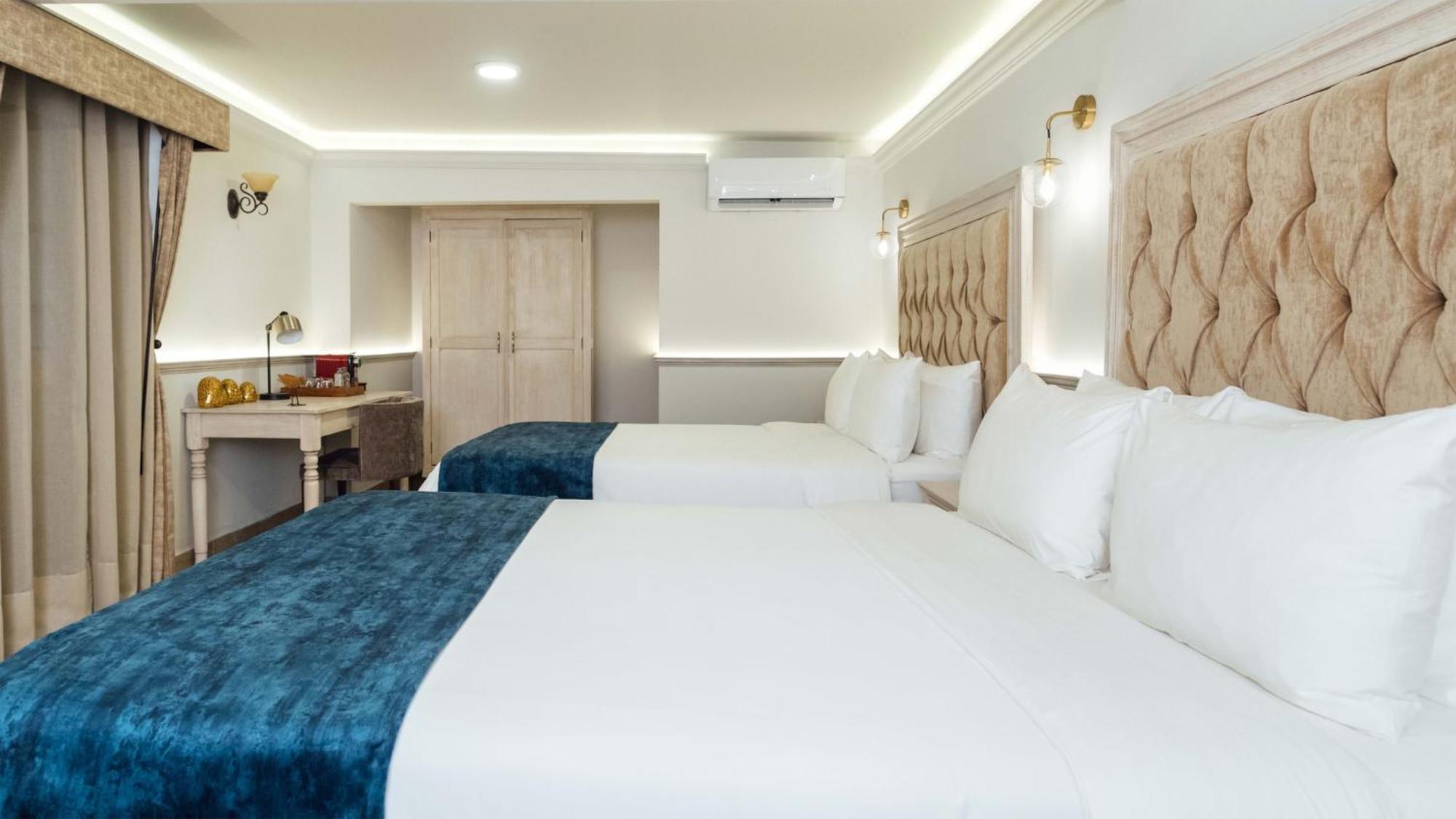 Voco Royalty Downtown By Ihg Puebla
