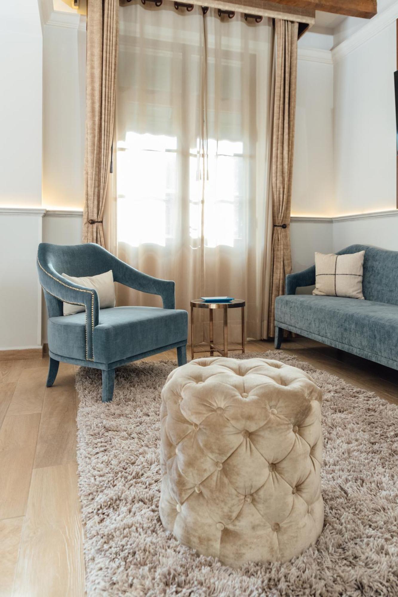Voco Royalty Downtown By Ihg