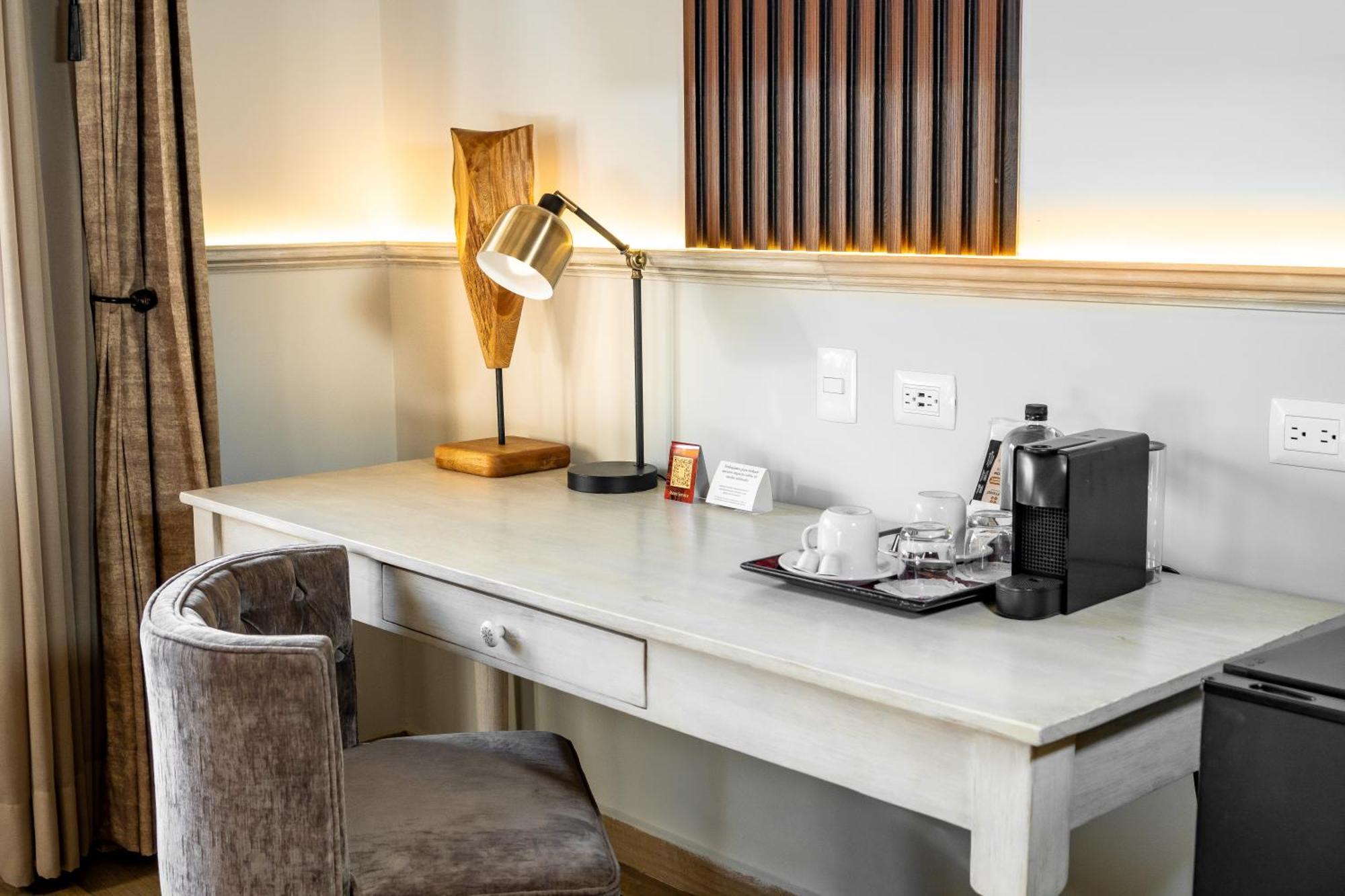 Hotel Royalty Boutique 4*