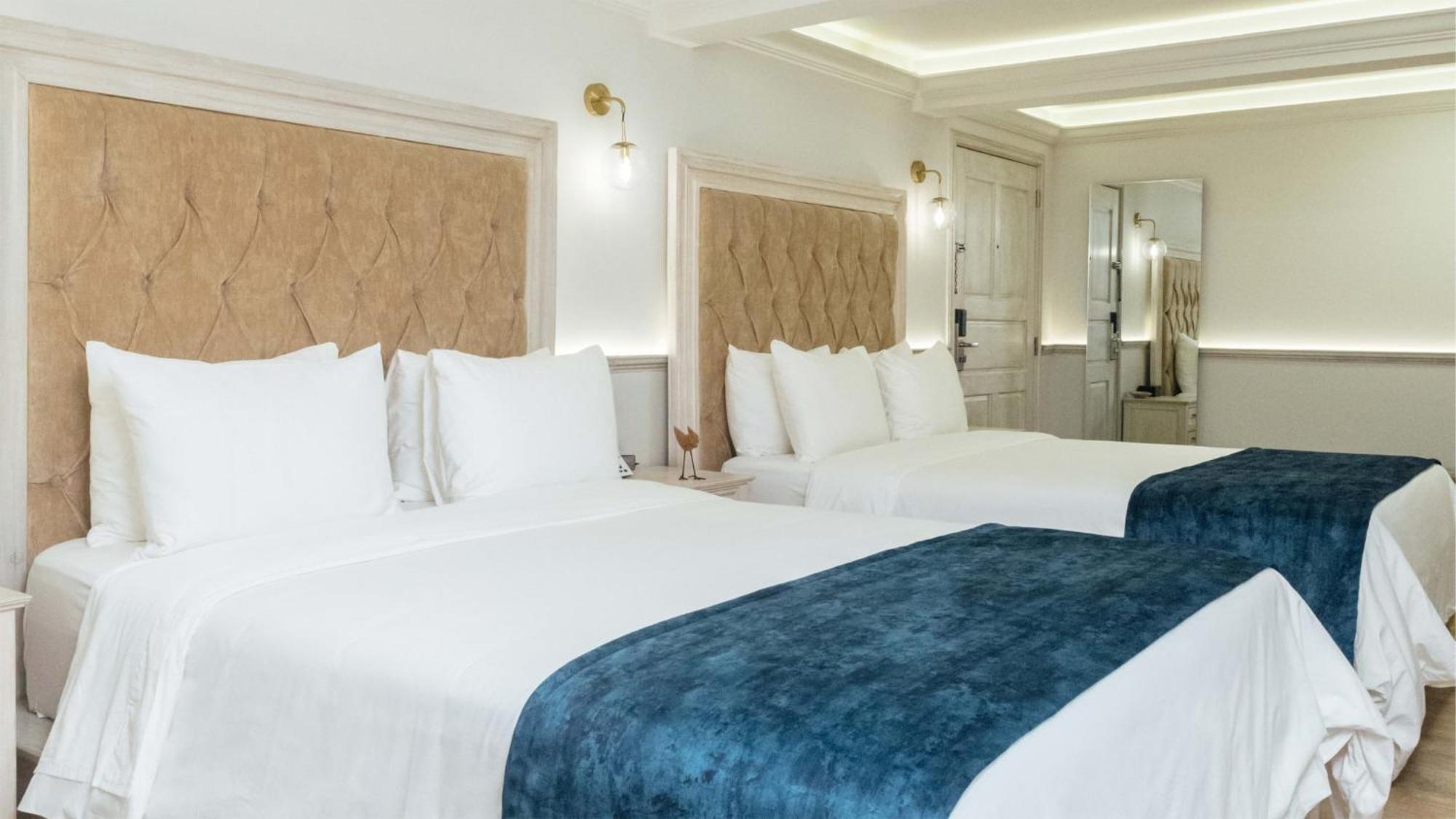 Royalty Boutique Hotel