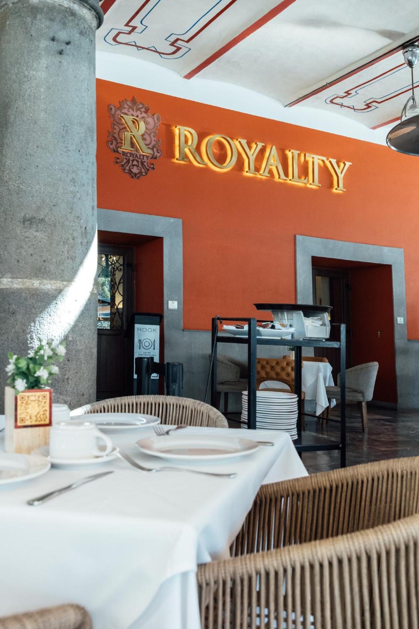 Royalty Boutique 4* Puebla
